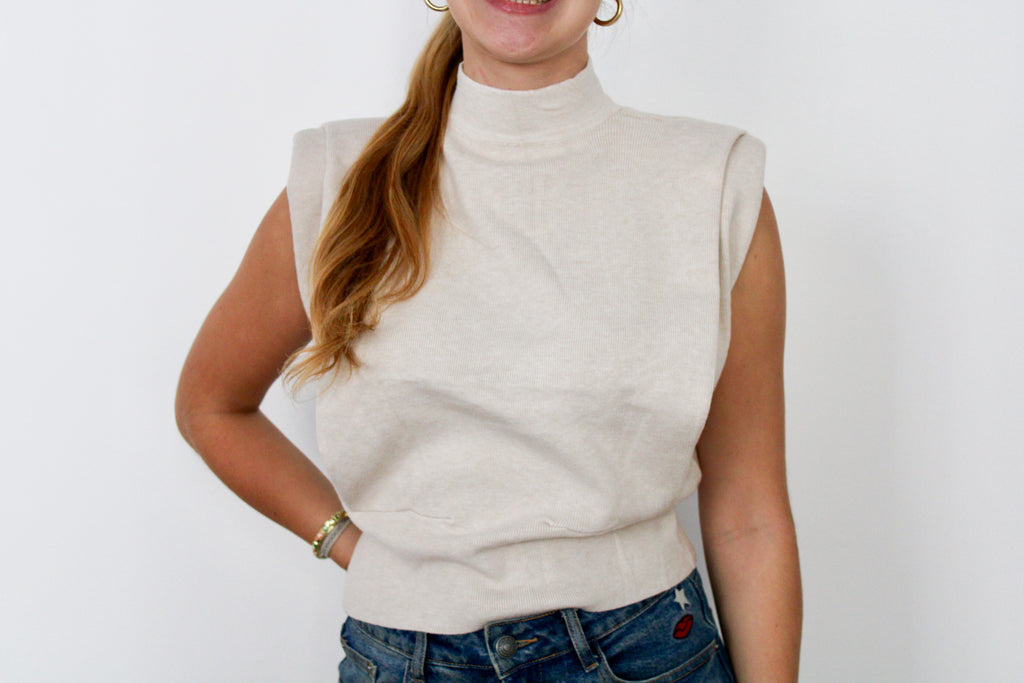 Pull épaulettes sans manches beige