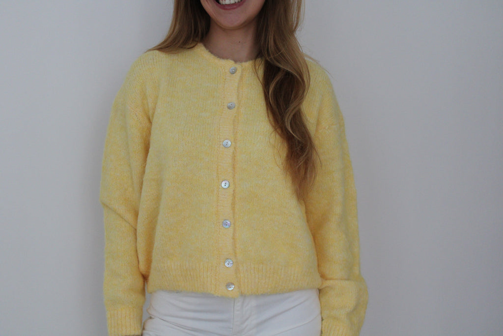 Gilet en laine jaune