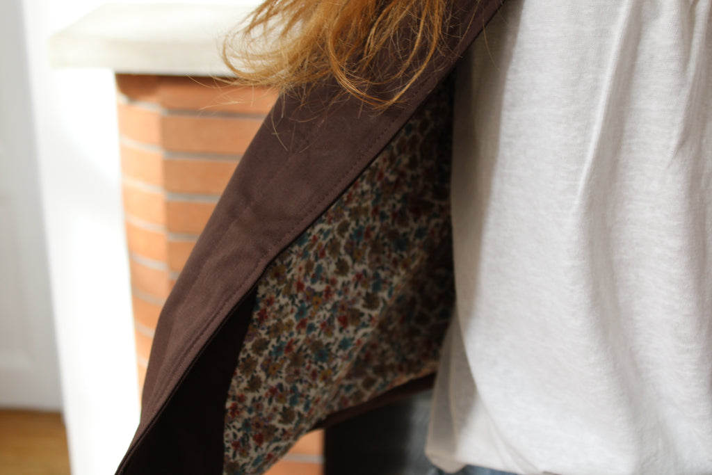 Trench à fleurs-marron