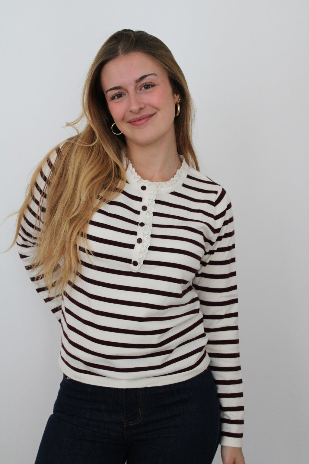Pull rayé bordeaux