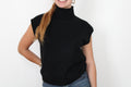 Pull sans manches col roulé noir