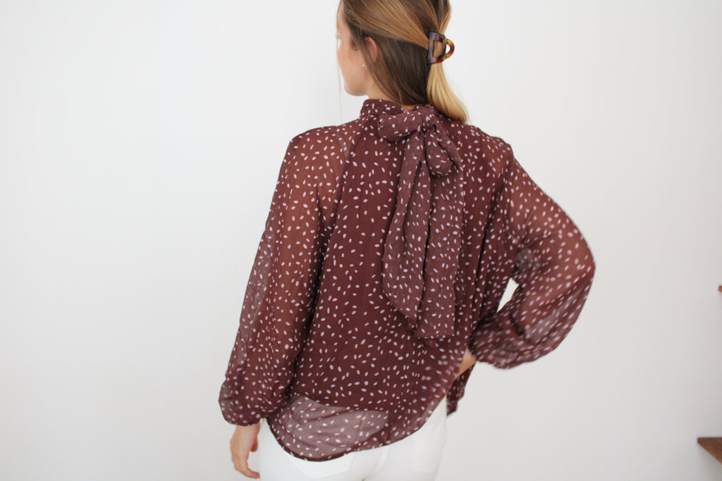Blouse bordeaux à pois
