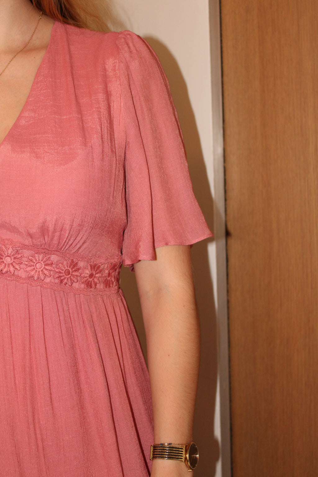 Robe courte rose poudré
