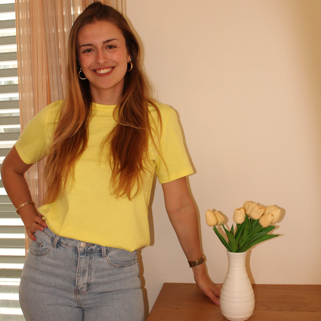 T-shirt jaune