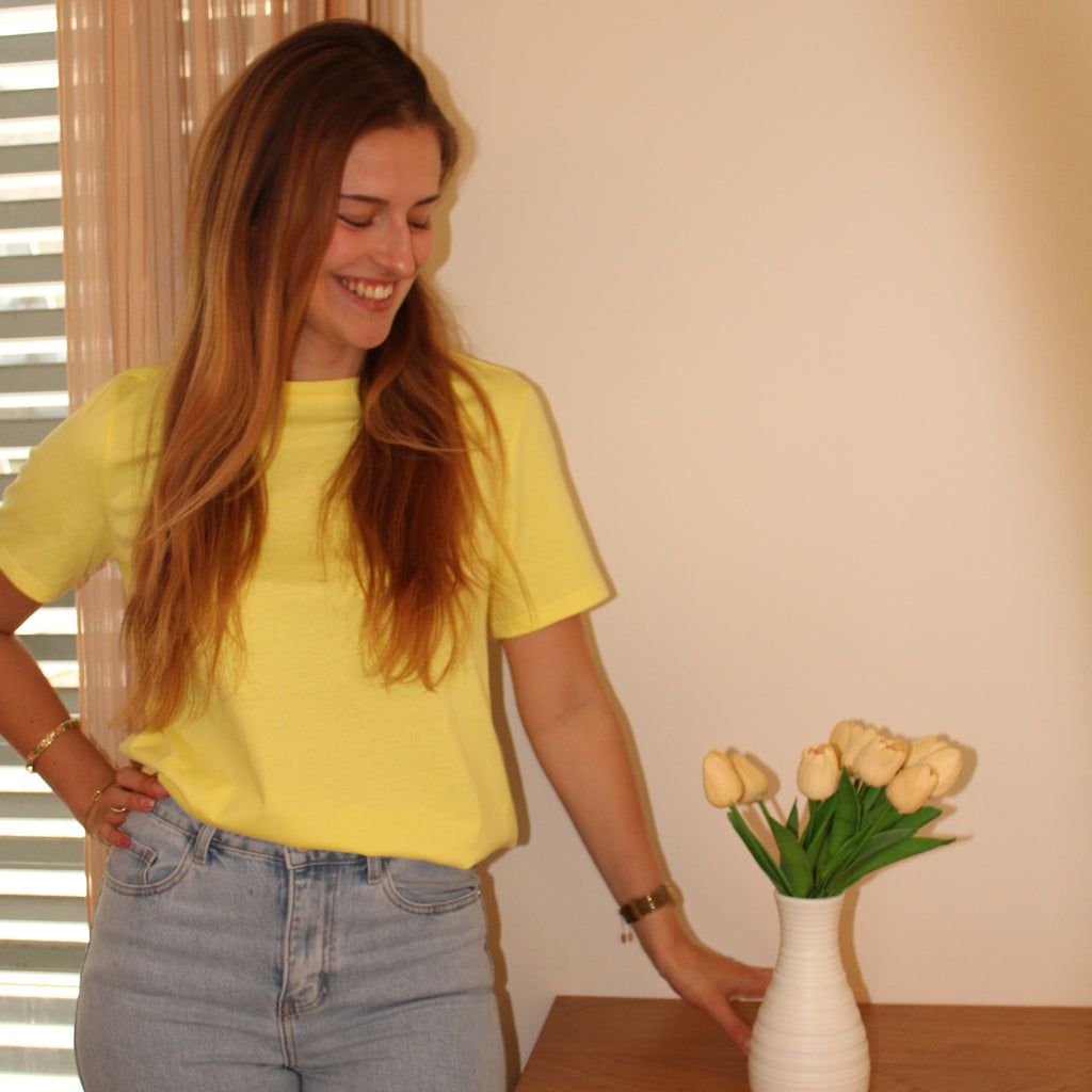 T-shirt jaune