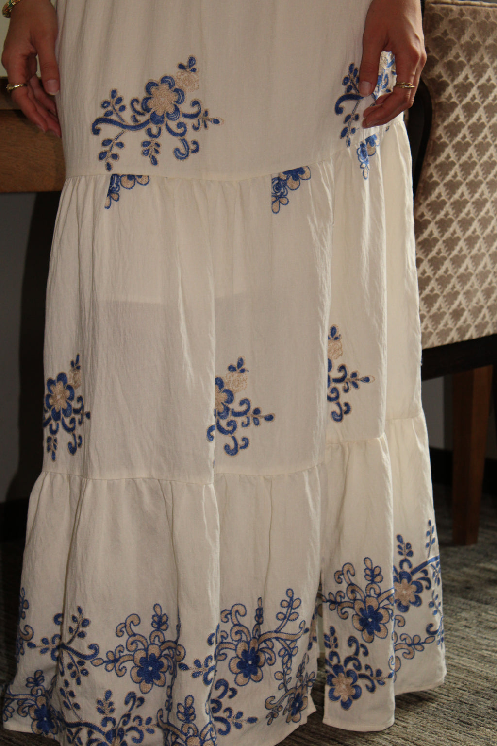 Jupe longue blanche à motifs