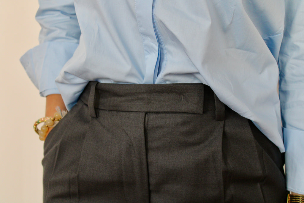 Pantalon à pinces gris foncé