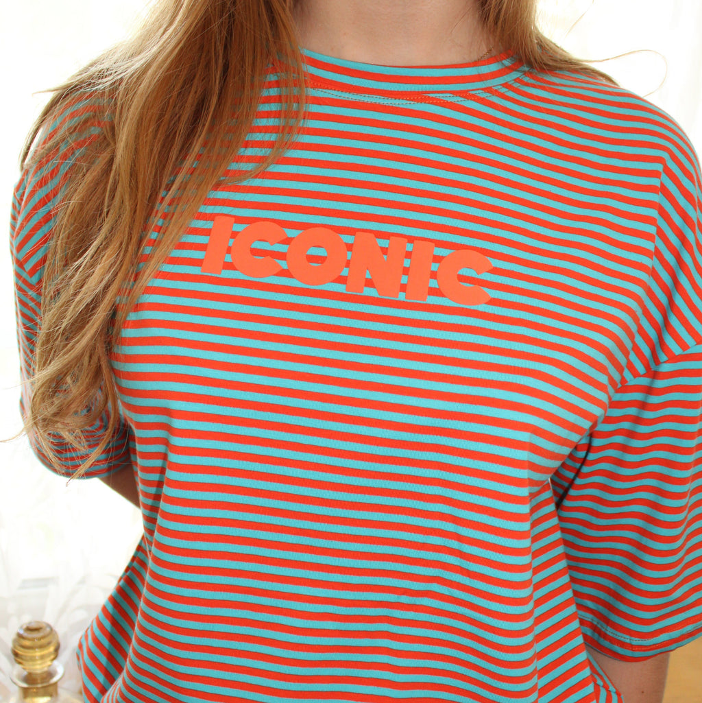 T-shirt ICONIC - Orange et bleu à rayures